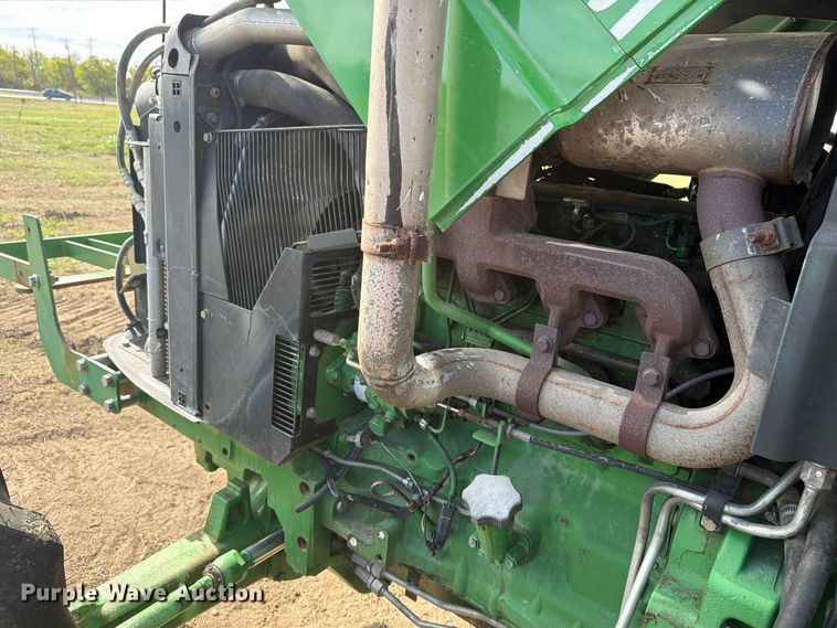 image for item FN3854 2013 John Deere 5101E MFWD tractor