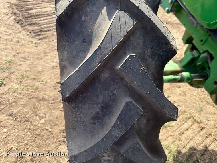 image for item FN3854 2013 John Deere 5101E MFWD tractor