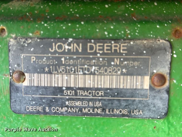 image for item FN3854 2013 John Deere 5101E MFWD tractor