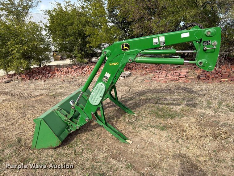 image for item FN3854 2013 John Deere 5101E MFWD tractor