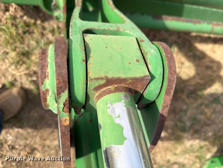 image for item FN3854 2013 John Deere 5101E MFWD tractor