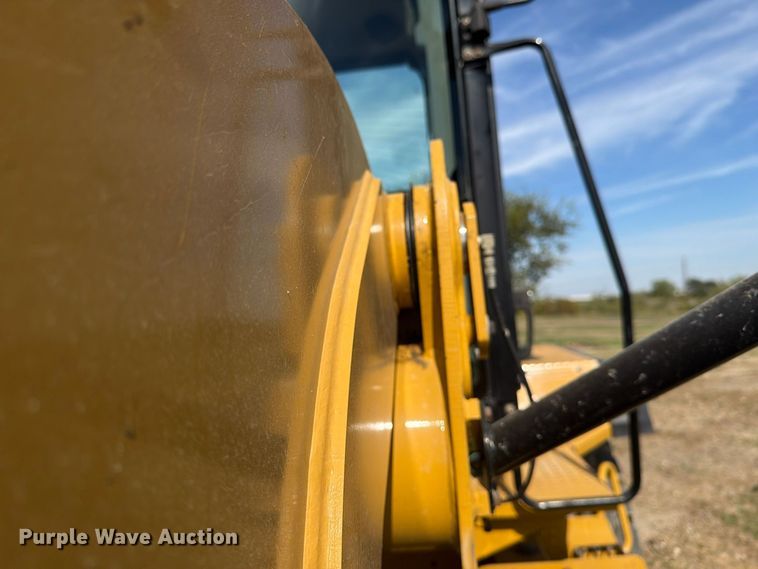 image for item FN3855 2015 Caterpillar 938M wheel loader