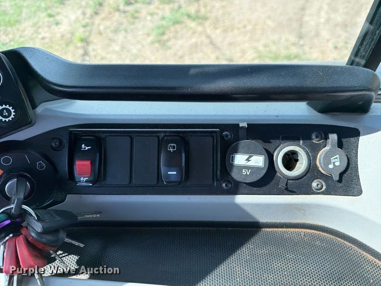 image for item FN3855 2015 Caterpillar 938M wheel loader