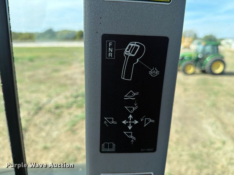 image for item FN3855 2015 Caterpillar 938M wheel loader