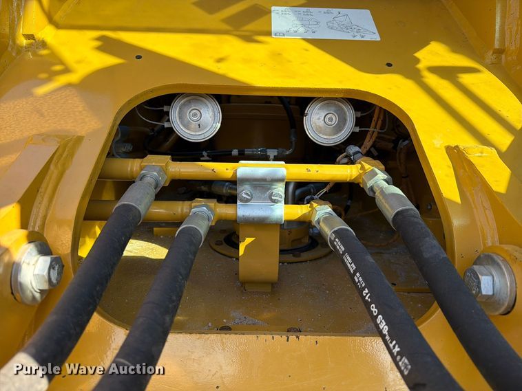 image for item FN3857 2022 Caterpillar 330 TC excavator