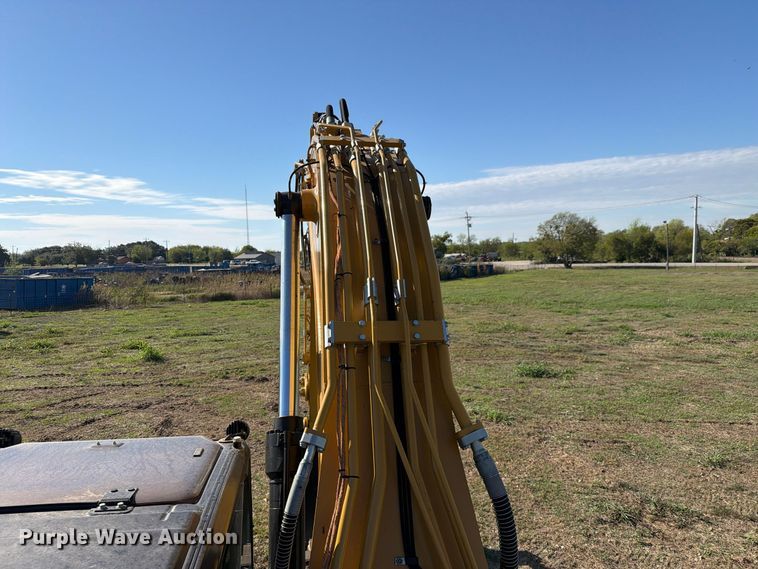image for item FN3857 2022 Caterpillar 330 TC excavator