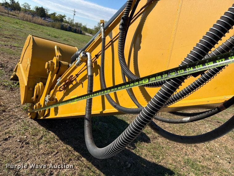 image for item FN3857 2022 Caterpillar 330 TC excavator