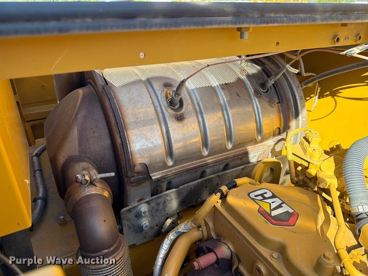image for item FN3857 2022 Caterpillar 330 TC excavator