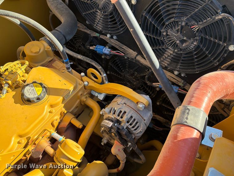 image for item FN3857 2022 Caterpillar 330 TC excavator