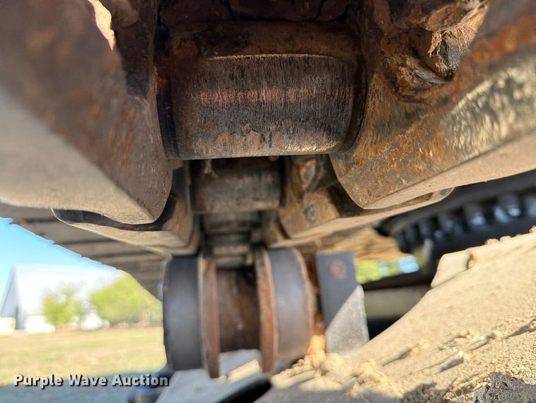 image for item FN3857 2022 Caterpillar 330 TC excavator