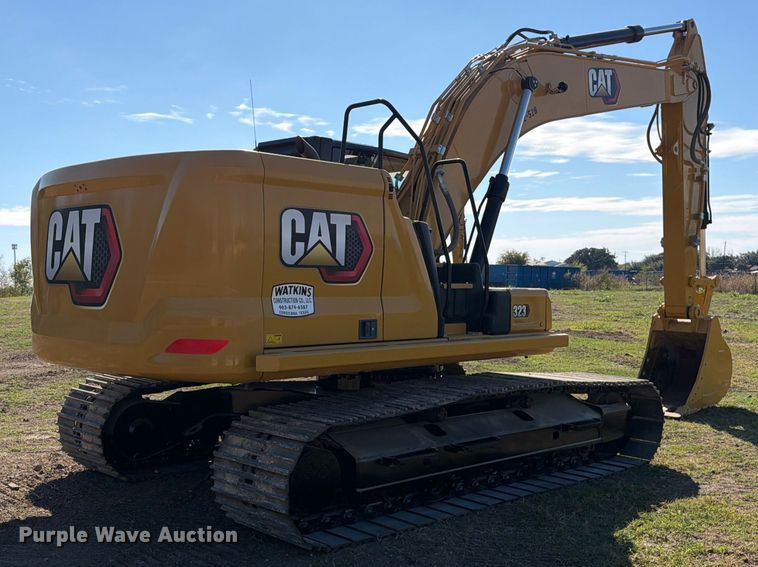 image for item FN3858 2022 Caterpillar 323 TC excavator