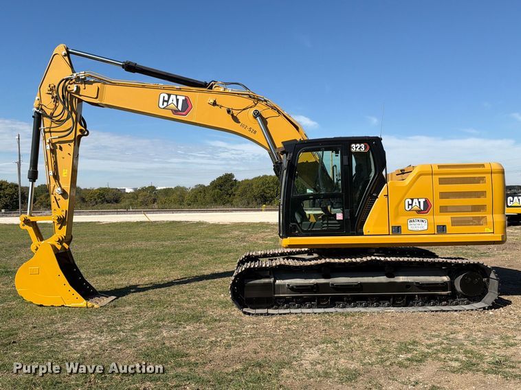 image for item FN3858 2022 Caterpillar 323 TC excavator