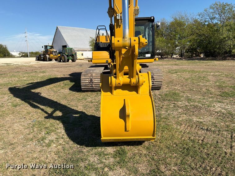 image for item FN3858 2022 Caterpillar 323 TC excavator