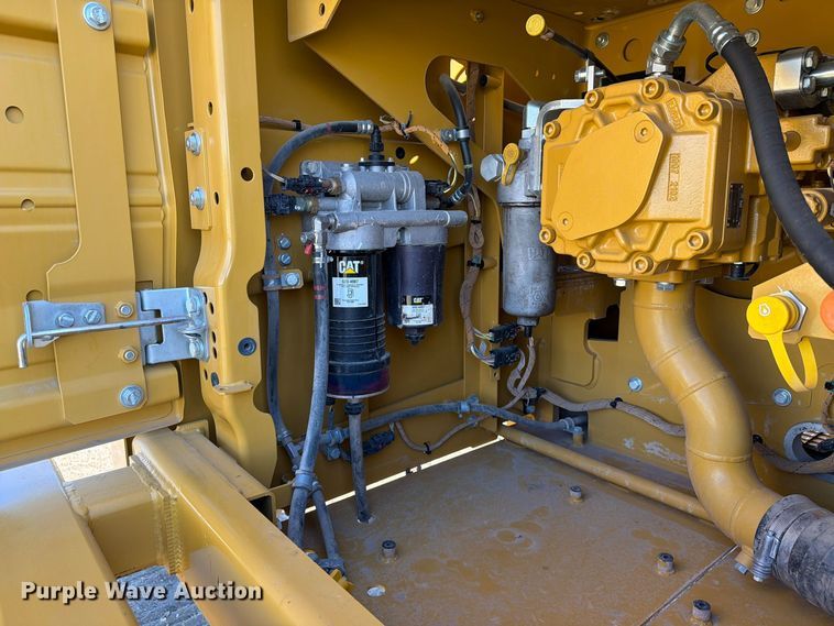 image for item FN3858 2022 Caterpillar 323 TC excavator