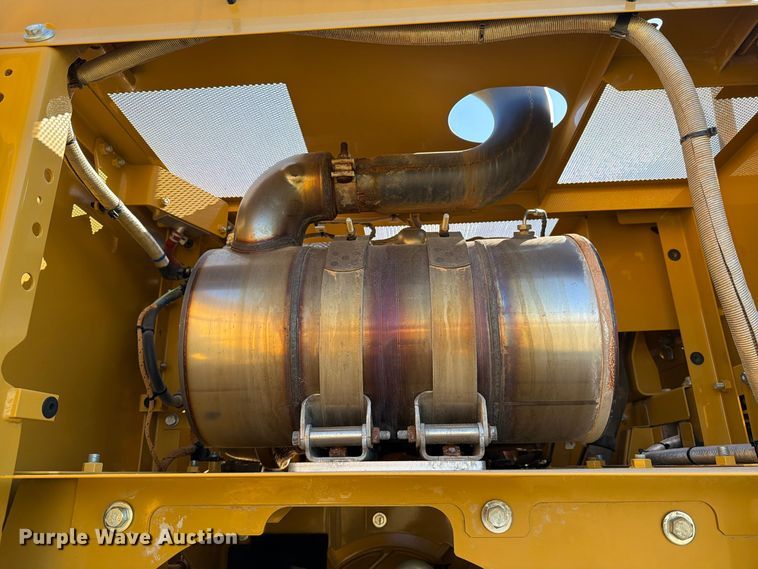 image for item FN3858 2022 Caterpillar 323 TC excavator