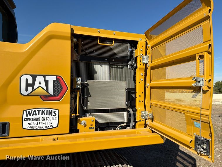 image for item FN3858 2022 Caterpillar 323 TC excavator