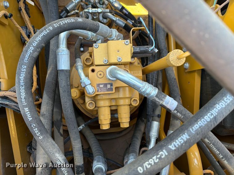 image for item FN3858 2022 Caterpillar 323 TC excavator
