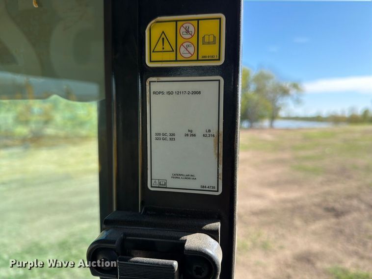 image for item FN3858 2022 Caterpillar 323 TC excavator