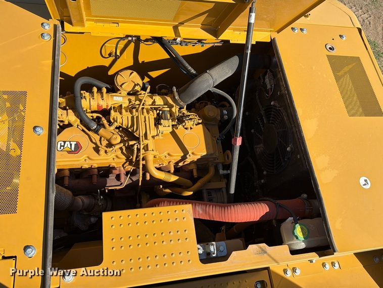 image for item FN3858 2022 Caterpillar 323 TC excavator