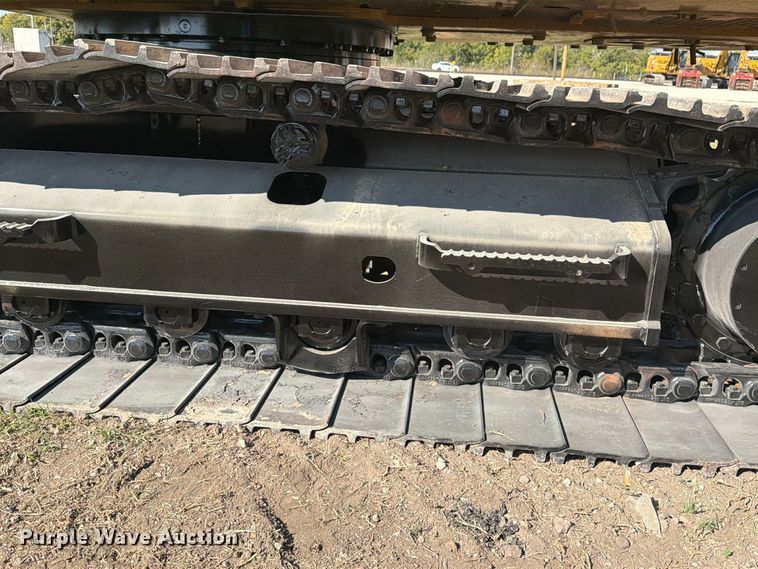 image for item FN3858 2022 Caterpillar 323 TC excavator