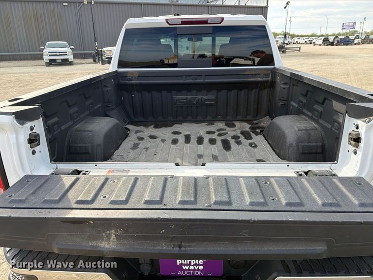 image for item FN3859 2024 GMC Sierra 1500 4X4 Crew Cab pickup truck