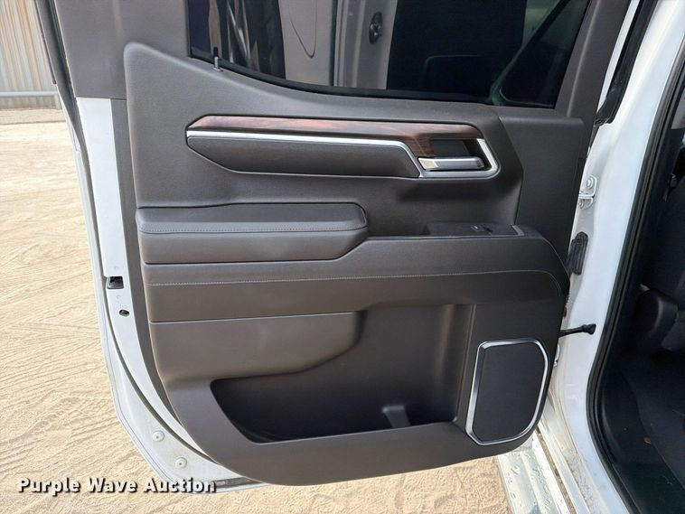 image for item FN3860 2024 GMC Sierra 1500 4X4 Crew Cab pickup truck