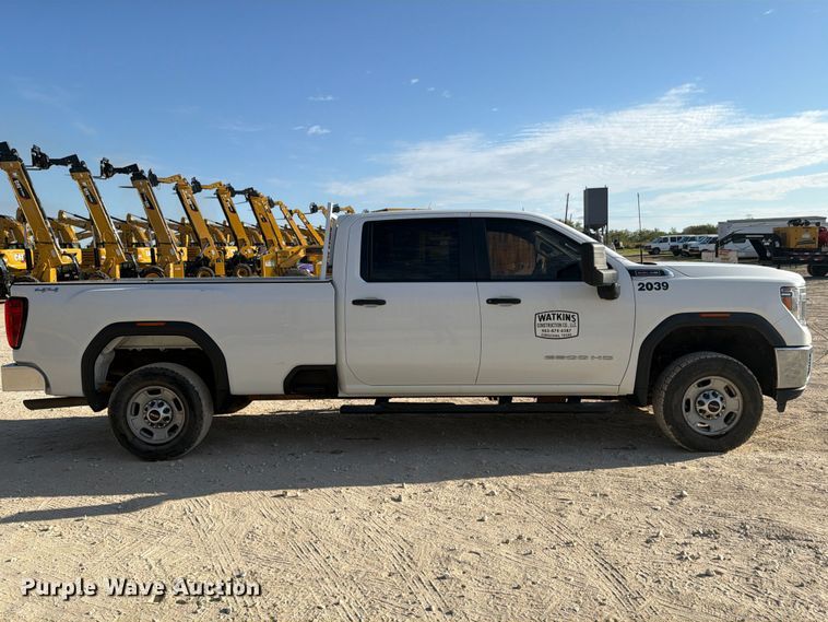 image for item FN3861 2020 GMC Sierra 2500HD 4X4 Crew Cab pickup truck