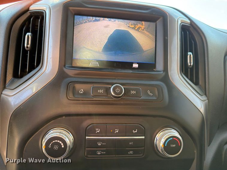 image for item FN3861 2020 GMC Sierra 2500HD 4X4 Crew Cab pickup truck