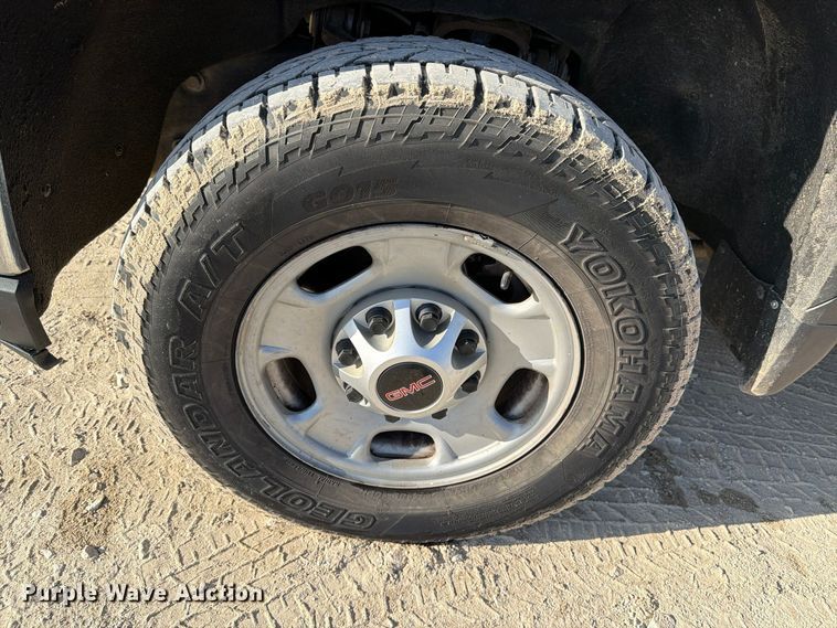 image for item FN3861 2020 GMC Sierra 2500HD 4X4 Crew Cab pickup truck