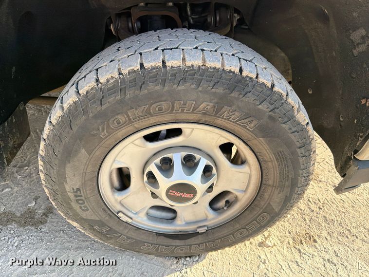 image for item FN3861 2020 GMC Sierra 2500HD 4X4 Crew Cab pickup truck