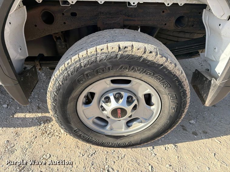 image for item FN3861 2020 GMC Sierra 2500HD 4X4 Crew Cab pickup truck