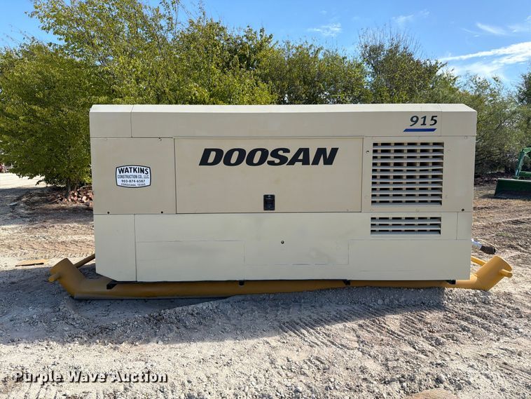 image for item FN3862 Doosan P915 air compressor