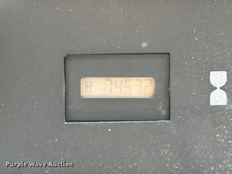 image for item FN3862 Doosan P915 air compressor