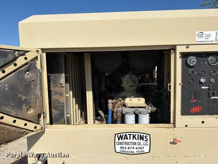 image for item FN3862 Doosan P915 air compressor