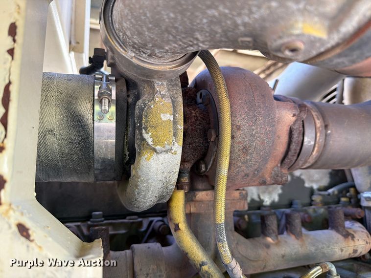 image for item FN3862 Doosan P915 air compressor
