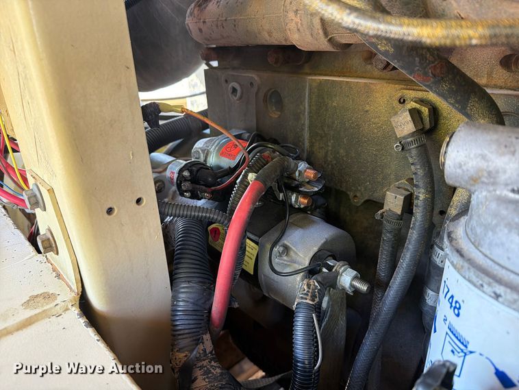 image for item FN3862 Doosan P915 air compressor