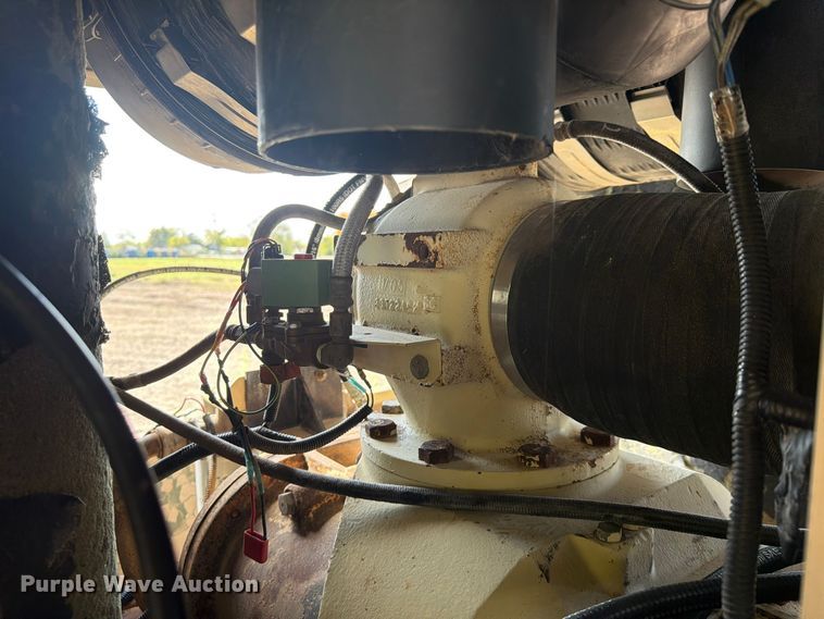 image for item FN3862 Doosan P915 air compressor