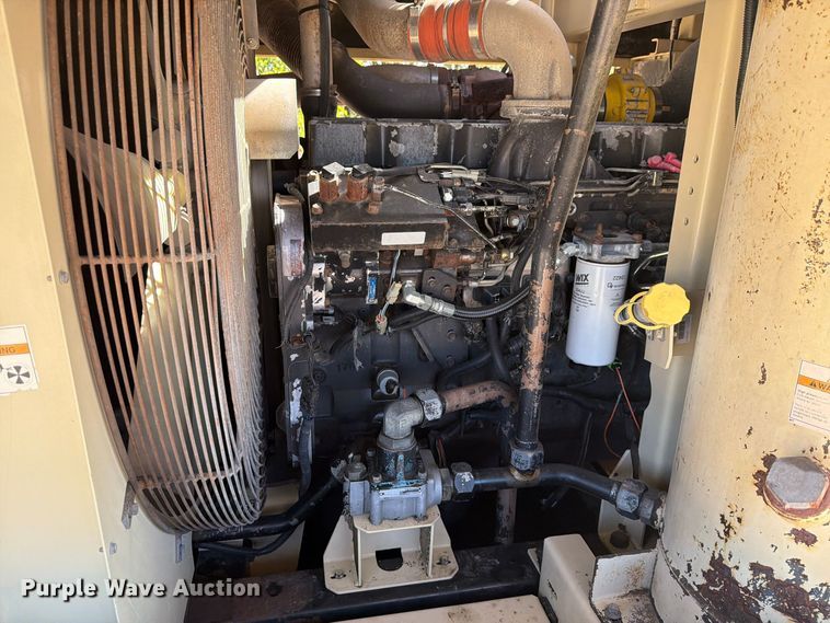 image for item FN3862 Doosan P915 air compressor