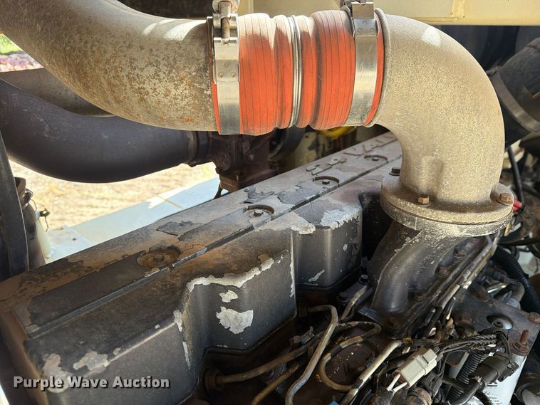 image for item FN3862 Doosan P915 air compressor