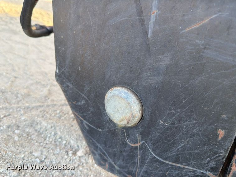 image for item FN3864 2015 Caterpillar TL943TC telehandler