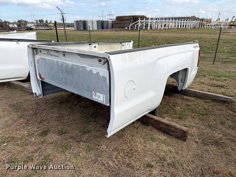 image for item FN3870 GMC Sierr 8'L pickup truck bed