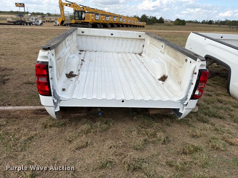 image for item FN3870 GMC Sierr 8'L pickup truck bed