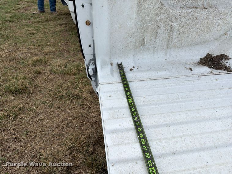 image for item FN3870 GMC Sierr 8'L pickup truck bed