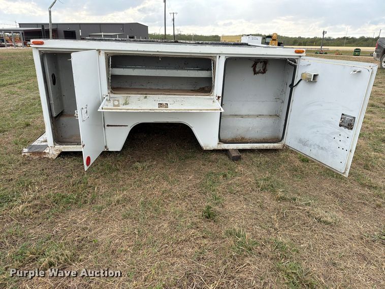 image for item FN3871 2008 ETI SB96NN80D0 utility bed