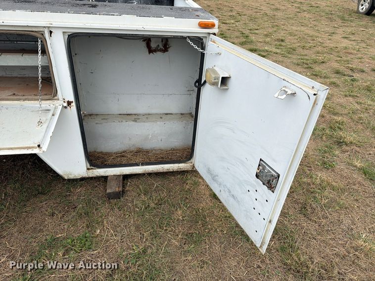 image for item FN3871 2008 ETI SB96NN80D0 utility bed