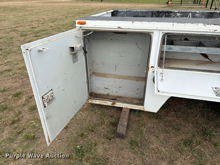 image for item FN3871 2008 ETI SB96NN80D0 utility bed