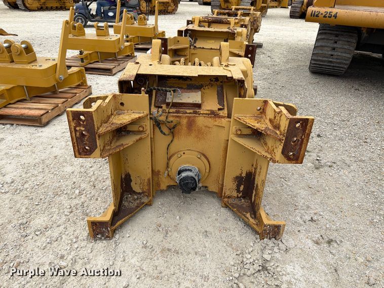 image for item FN3883 Paccar PA56 winch