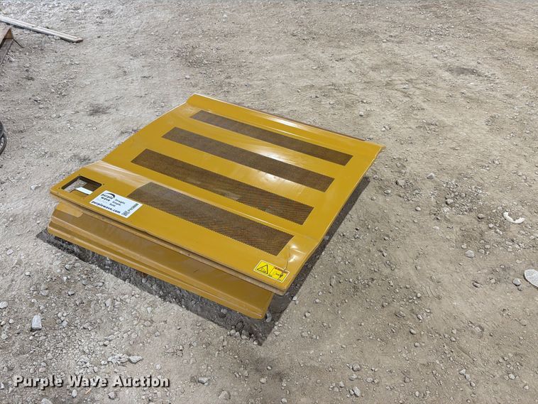 image for item FN3888 Caterpillar 330 excavator compartment doors