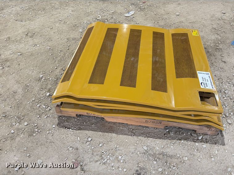 image for item FN3888 Caterpillar 330 excavator compartment doors