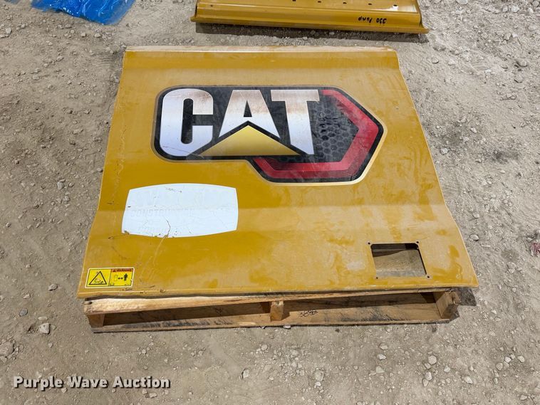image for item FN3888 Caterpillar 330 excavator compartment doors